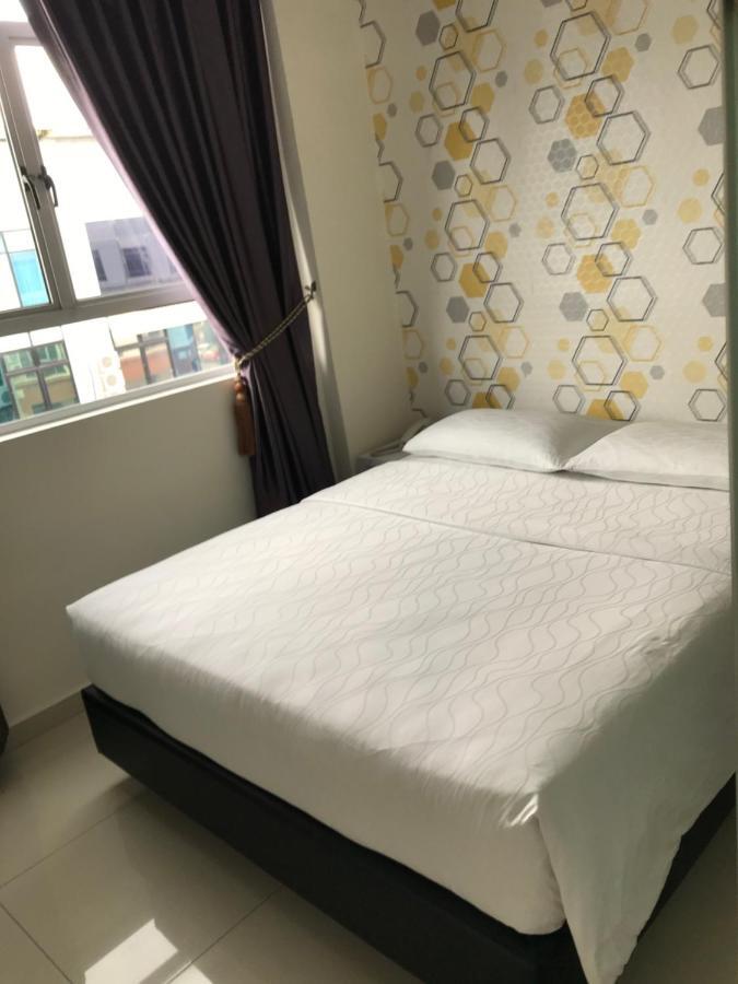Goody Hotel ジョホールバル エクステリア 写真